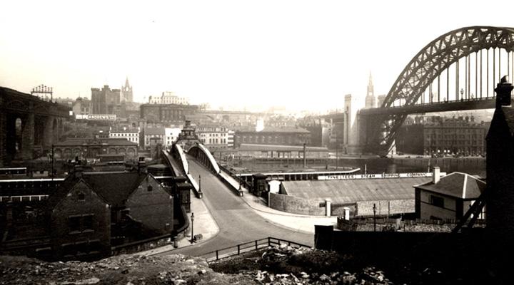 Newcastle Swing Bridge 1935